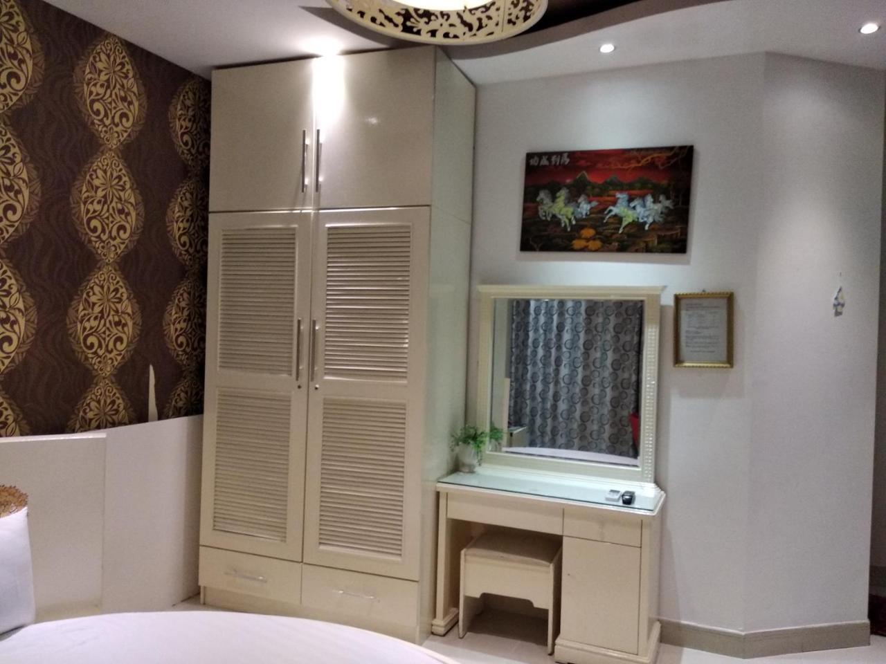 My Friends Hotel Хошимин Экстерьер фото